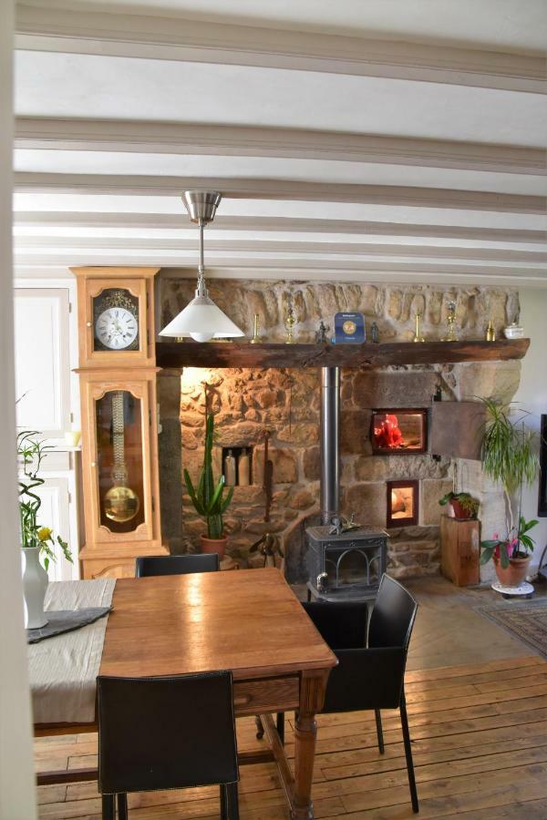 Bed and Breakfast L'Embellie Bertignat Экстерьер фото